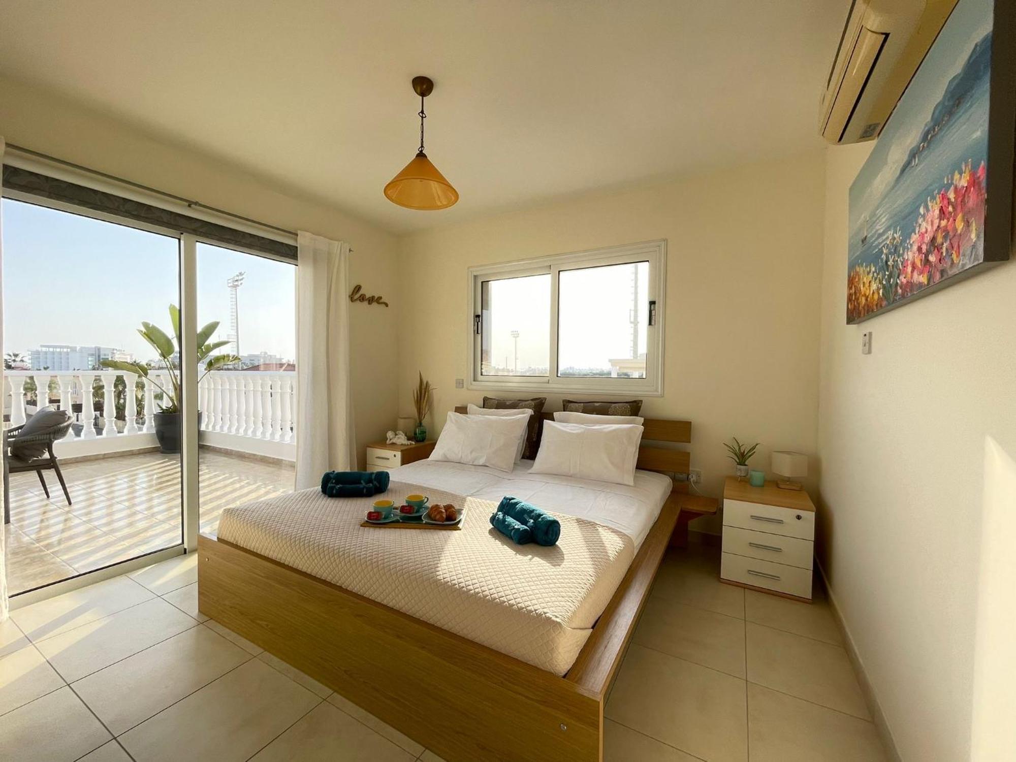 Star In Front Nissi Whit Sea View Apartament Ajia Napa